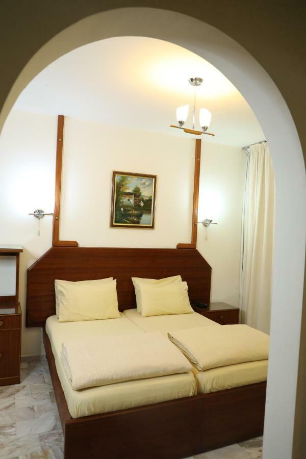 Viccini Suites Beirut Exterior photo