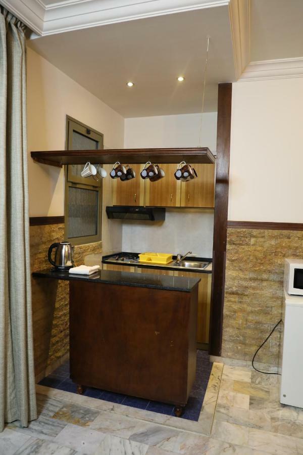Viccini Suites Beirut Exterior photo